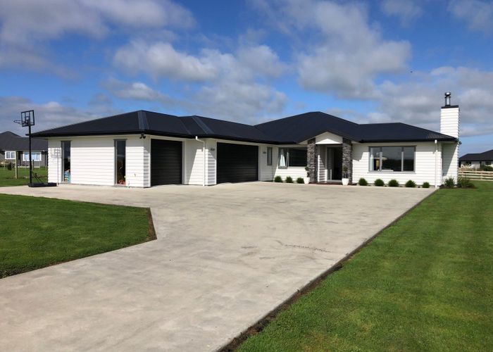  at 9 Mataki Lane, Halcombe, Feilding