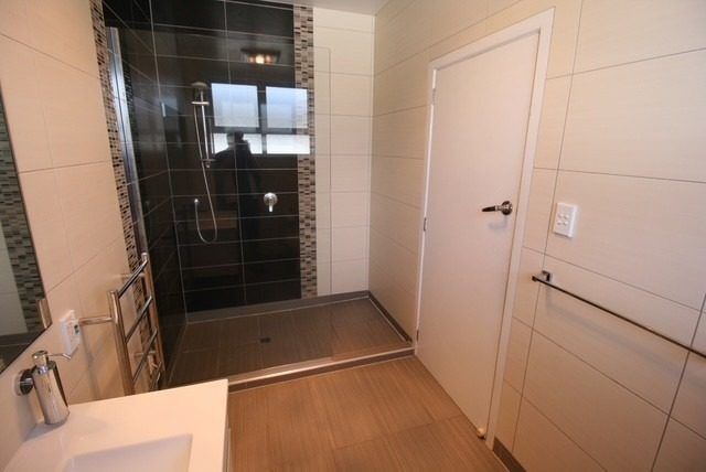  at 12 Covil Avenue, Te Atatu South, Waitakere City, Auckland