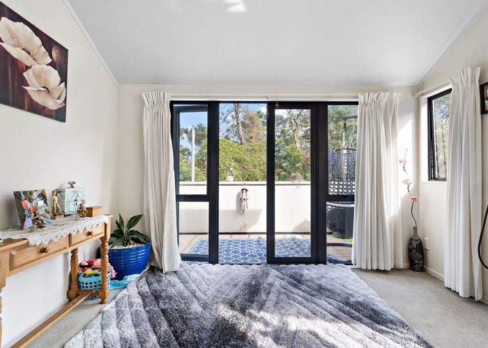  at 1/51 Noeleen Street, Glenfield, North Shore City, Auckland