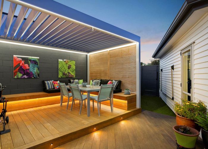  at 6 Rhone Avenue, Te Atatu Peninsula, Waitakere City, Auckland