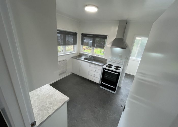  at 2/39 Eban Ave, Hillcrest, North Shore City, Auckland