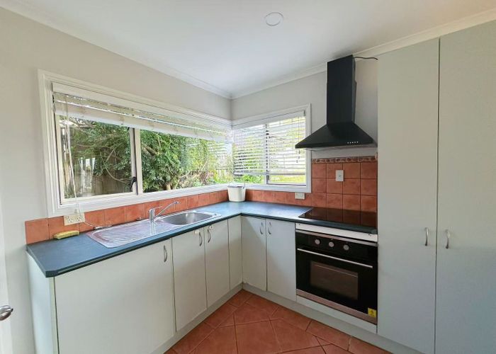  at 32B Regent Street, Devonport, North Shore City, Auckland