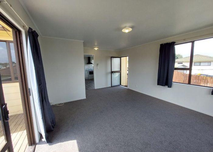  at 2/19 Silver Creek Road, Weymouth, Manukau City, Auckland