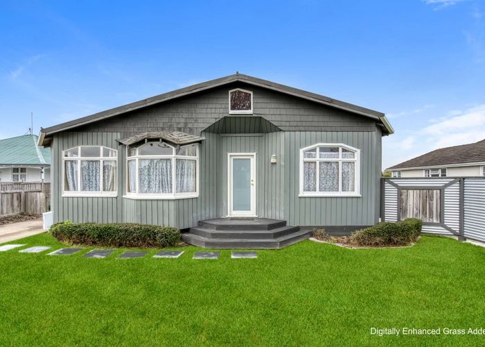  at 911 Churchill Street, Akina, Hastings