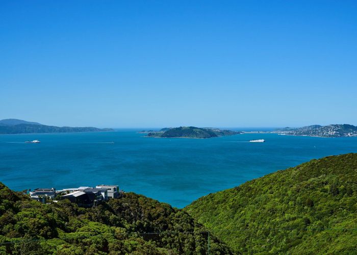  at 8 Tamworth Crescent, Newlands, Wellington