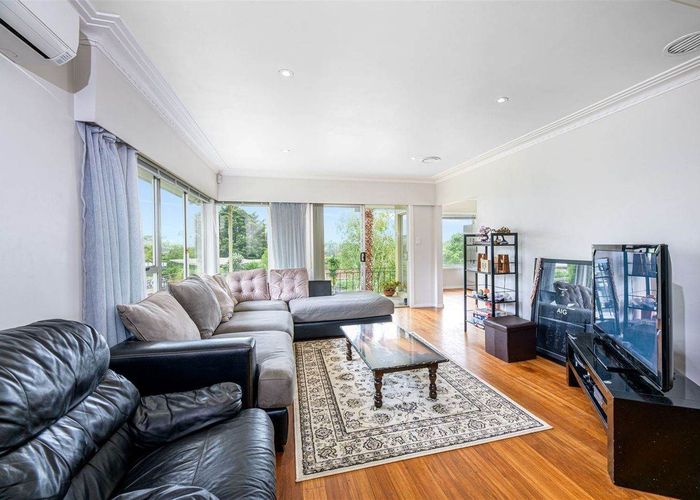  at 3 Chrome Place, Henderson, Waitakere City, Auckland