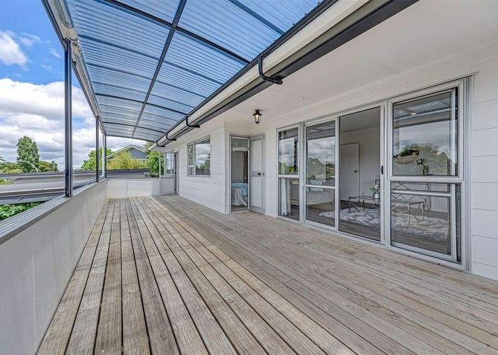  at 4 Bacot place, Howick, Manukau City, Auckland
