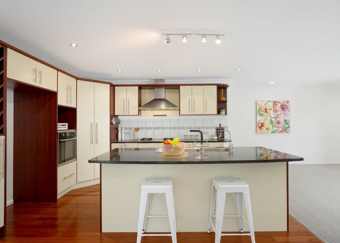  at 24 Sapperton Drive, Henderson, Waitakere City, Auckland