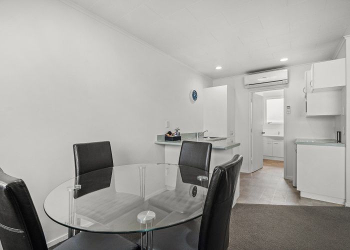  at 4/102 Tamamutu Street, Town Centre, Taupo, Waikato