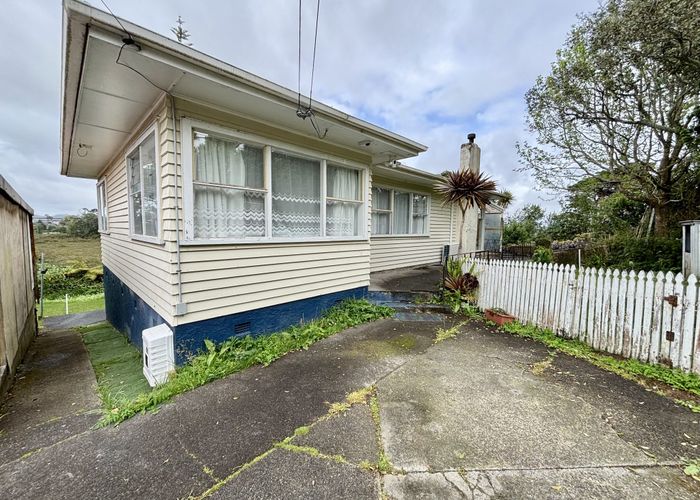  at 48 Fairlands Avenue, Waterview, Auckland City, Auckland