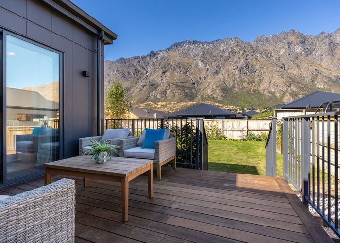  at 104 Spur Ridge Rise, Hanley's Farm, Jacks Point, Queenstown-Lakes, Otago
