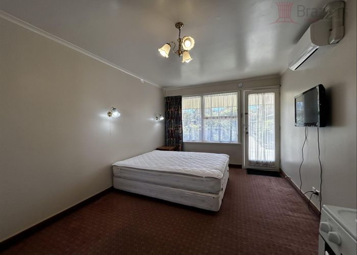  at 4/13 Darvel Street, Riccarton, Christchurch City, Canterbury