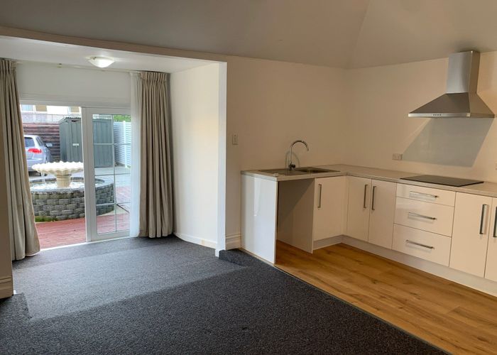  at 6 Awaroa Road, Helensville, Helensville