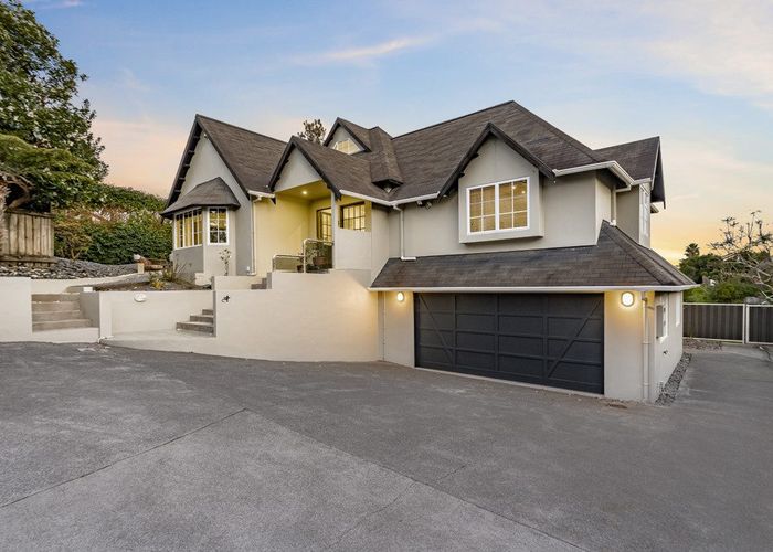  at 8 Horizon Way, West Harbour, Waitakere City, Auckland