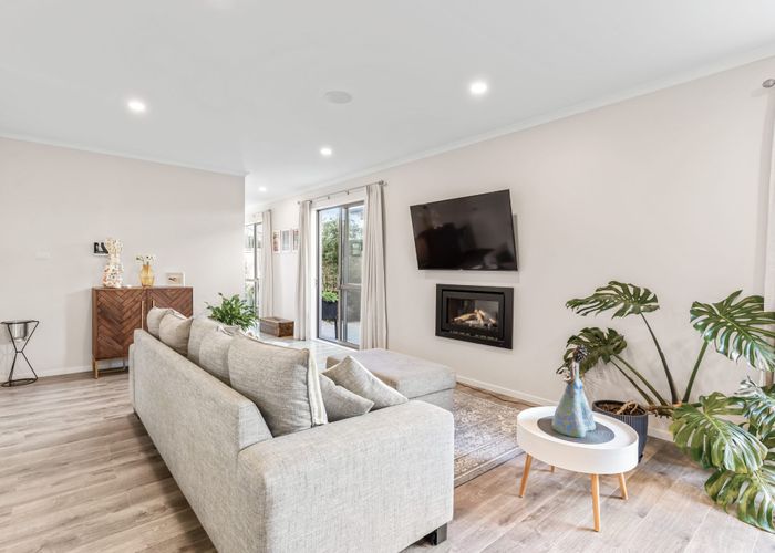  at 15 Atalanta Way, Beachlands, Auckland