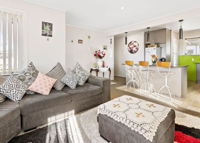  at 31 Coxhead Rd, Manurewa, Manukau City, Auckland