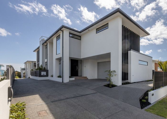  at 1015 Papamoa Beach Road, Papamoa, Tauranga, Bay Of Plenty