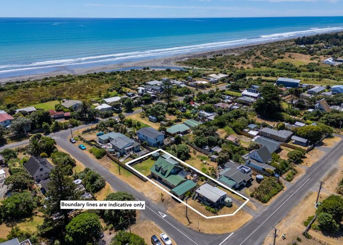  at 19 Dixie Street, Otaki