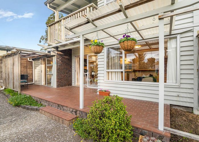  at 2/4 Arkles Strand, Arkles Bay, Rodney, Auckland
