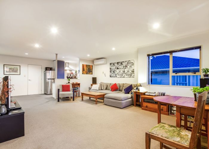  at 25 Richard Street, Titahi Bay, Porirua, Wellington