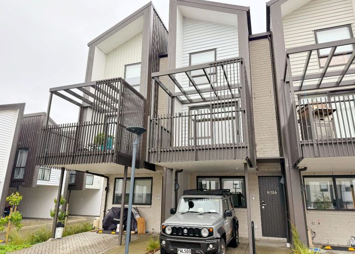  at 9/32A Westgate Drive, Westgate, Waitakere City, Auckland