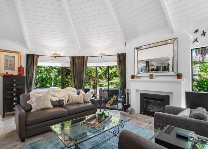  at 19 Atarua Gardens, Waiatarua, Waitakere City, Auckland