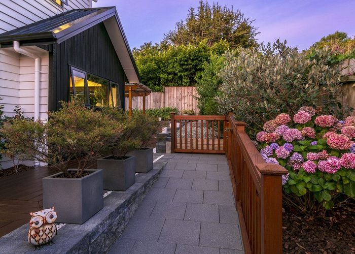  at 29A Arrow Road, Forrest Hill, Auckland