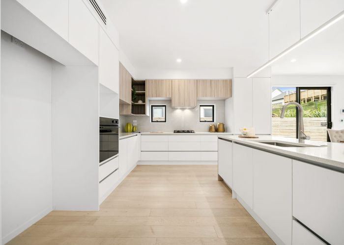  at 7 Hanikura Street, Long Bay, North Shore City, Auckland