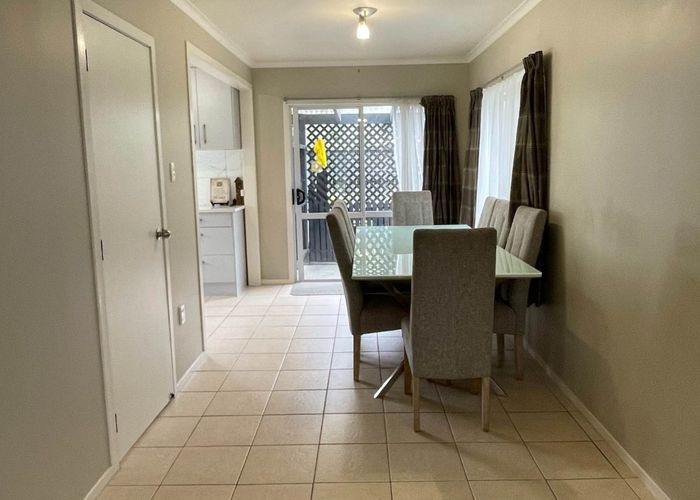  at 28 Birdwood Road, Swanson, Waitakere City, Auckland