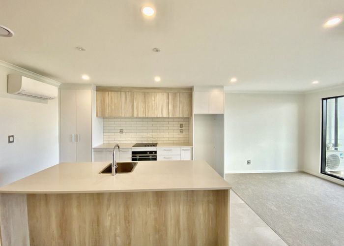  at 3/1 Aperira Lane, Wiri, Manukau City, Auckland