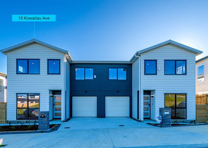  at 10 Kowaitau Avenue, Beachlands, Manukau City, Auckland