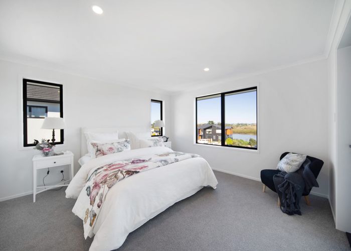  at 26 Emerald Avenue, Rosehill, Papakura, Auckland