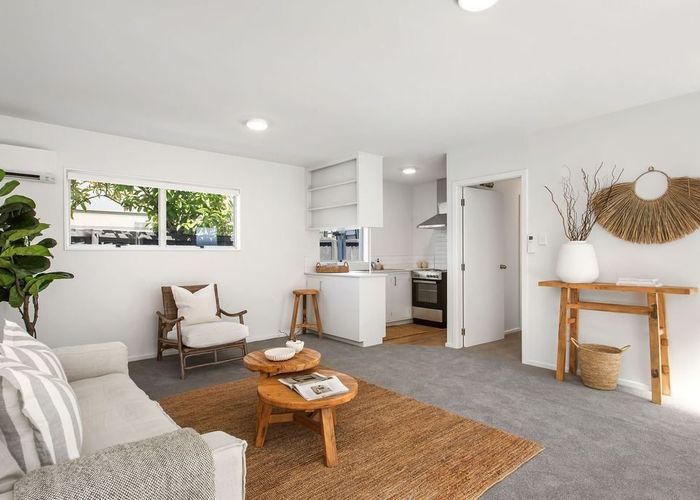  at 2/409 Gloucester Street, Linwood, Christchurch City, Canterbury