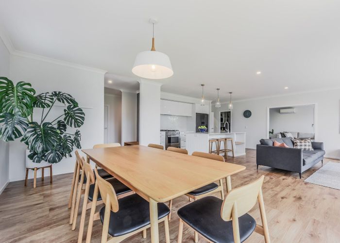  at 8 Boysenberry Grove, Richmond, Richmond