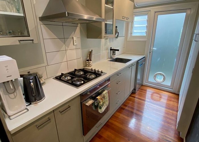  at 2/1 Coles Avenue, Mount Eden, Auckland City, Auckland