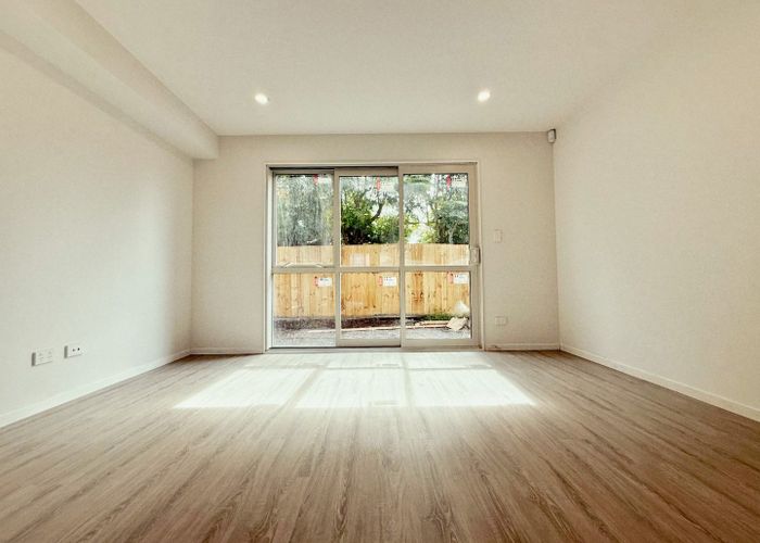  at 51  Anderson Avenue, Point England, Auckland City, Auckland