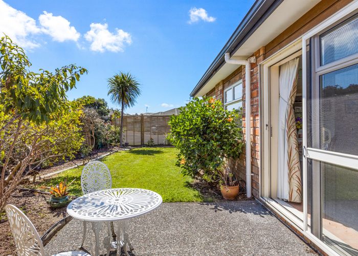  at 11 Francis Skinner Place, Orewa, Orewa