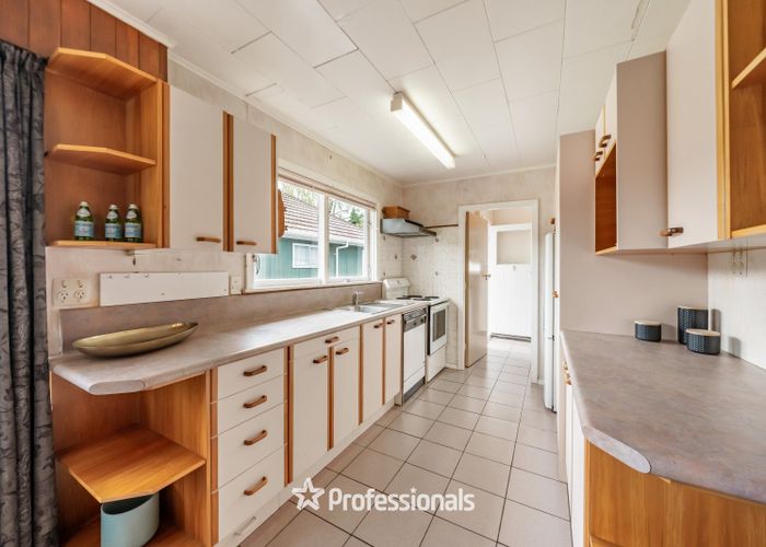  at 8 Norfolk Street, Wainuiomata, Lower Hutt, Wellington