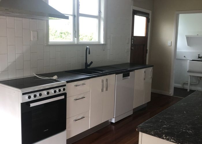  at 22 Balloch Stret, Fairfield, Hamilton, Waikato