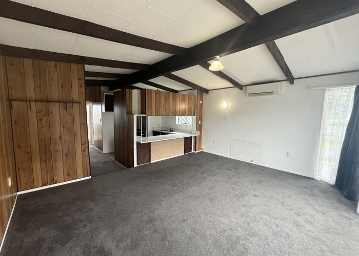  at 2 Mervyn Place, Plimmerton, Porirua, Wellington