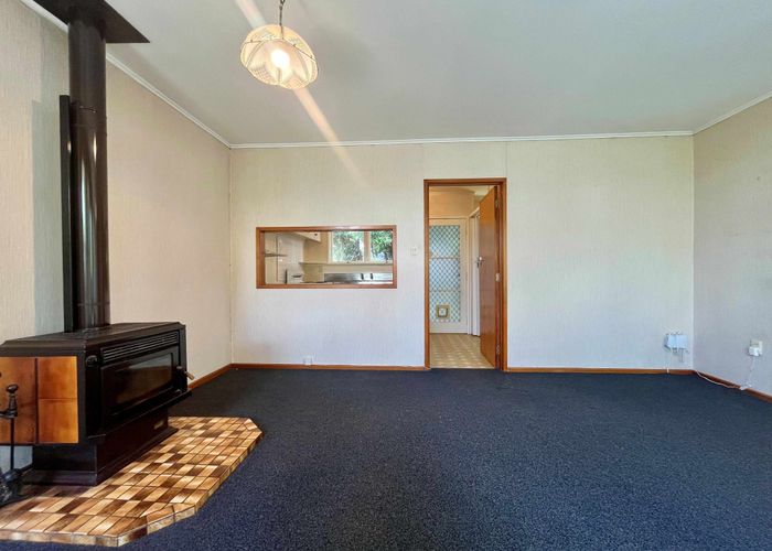  at 3/77 Royal View Road, Te Atatu South, Waitakere City, Auckland