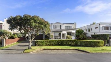 at 14 Danica Esplanade, Te Atatu Peninsula, Auckland