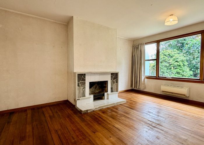  at 2/17 Waimairi Road, Upper Riccarton, Christchurch City, Canterbury