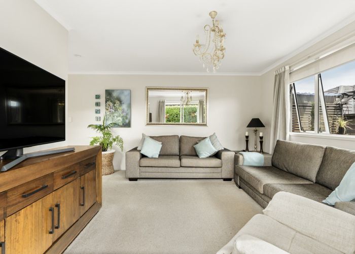  at 10 Capstan Close, Pyes Pa, Tauranga
