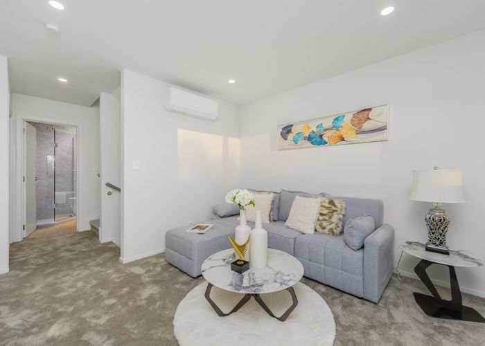  at 4/28 Alberta Street, Point Chevalier, Auckland City, Auckland