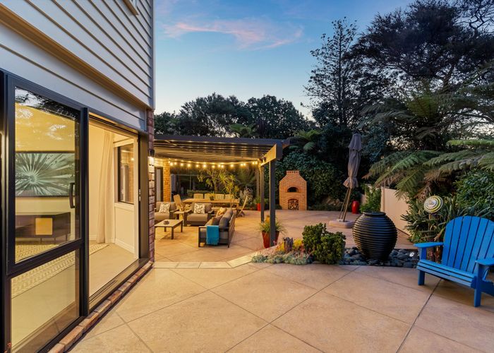  at 3 Traffic Road, Greenhithe, North Shore City, Auckland