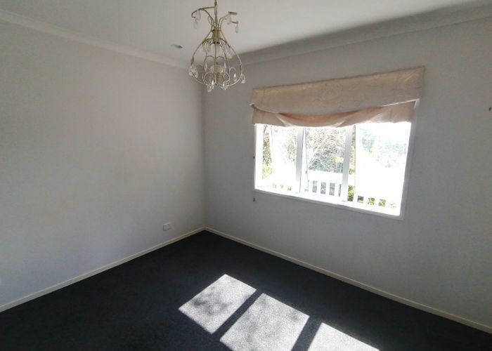  at 83 Hobson Road, Lucas Heights, Auckland