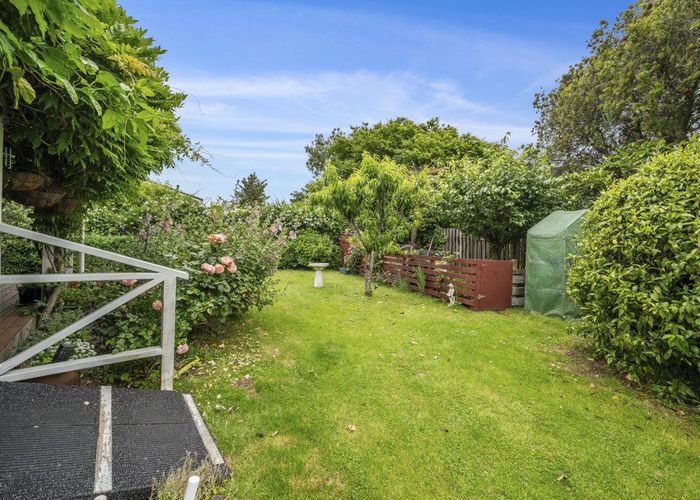  at 14 Jade Place, Pukehangi, Rotorua