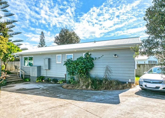  at 203B The Square, Whangamata