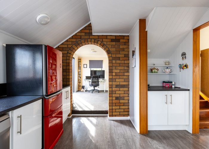  at 17 Pukeko Place, Westshore, Napier, Hawke's Bay